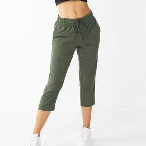 Women’s Buttery Soft Army Green Capris - Tek Gear